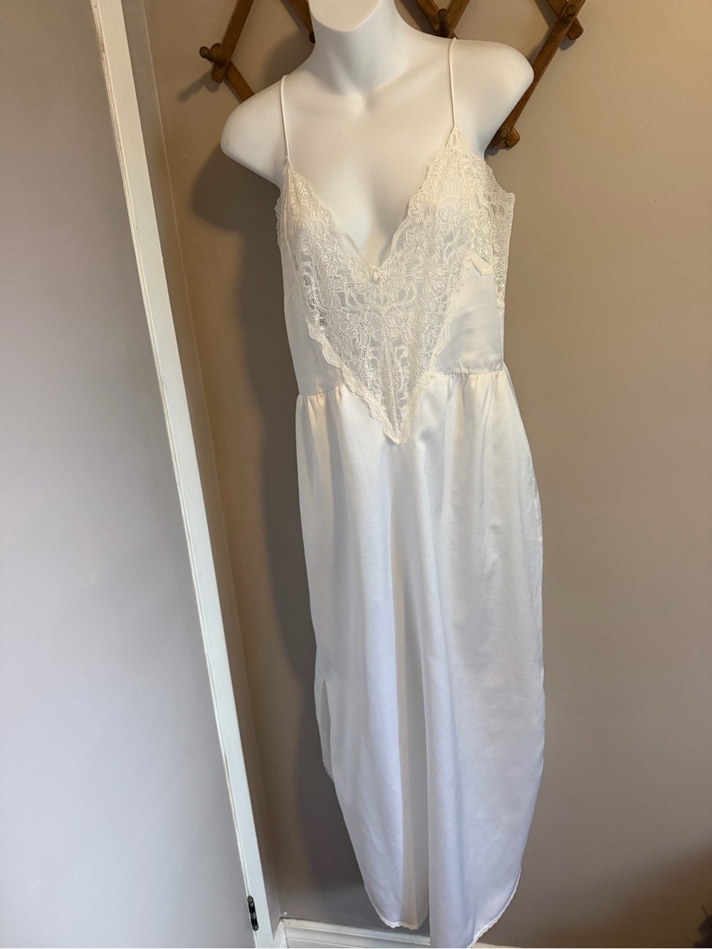 Montelle Vintage White Lace Long Nightgown Slip Dress L